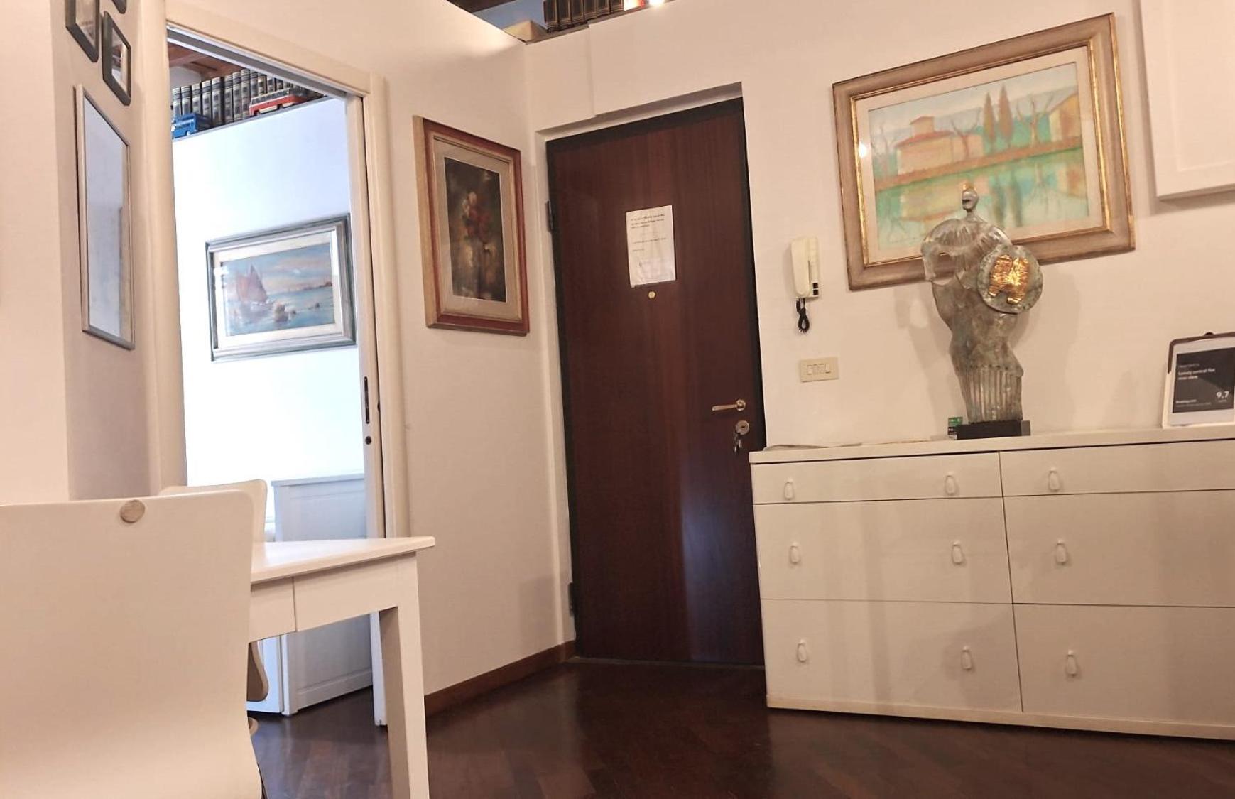 Ferienwohnung Luxury Central Flat River View Florenz Exterior foto