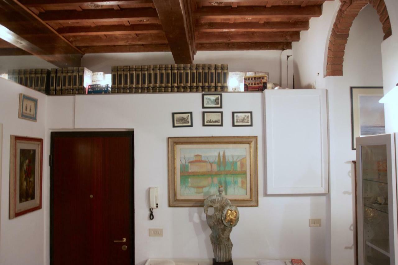 Ferienwohnung Luxury Central Flat River View Florenz Exterior foto