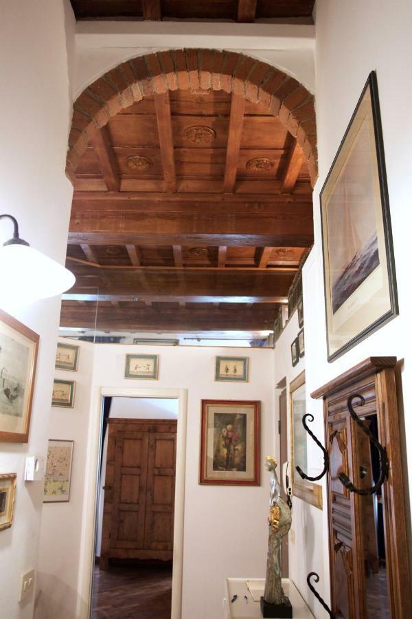 Ferienwohnung Luxury Central Flat River View Florenz Exterior foto