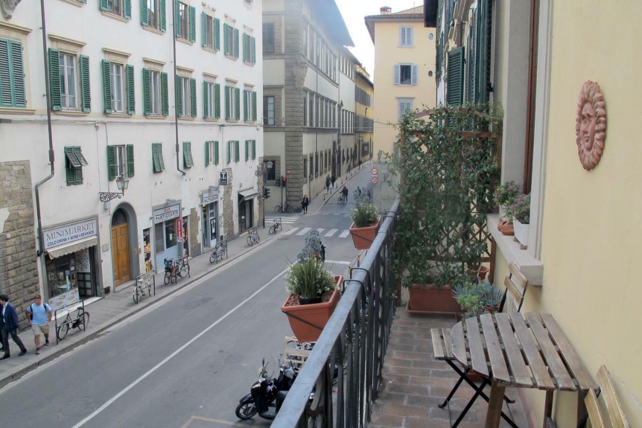 Ferienwohnung Luxury Central Flat River View Florenz Exterior foto