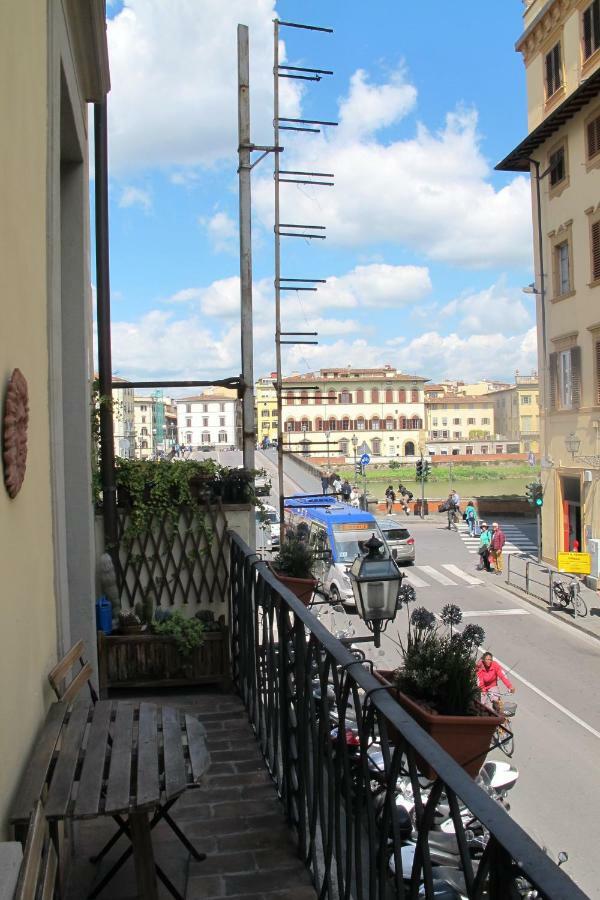 Ferienwohnung Luxury Central Flat River View Florenz Exterior foto